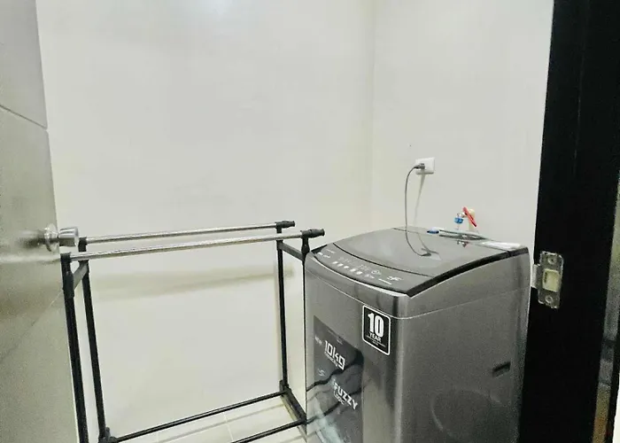 Heart Of Mactan Newtown Big Space With Free Wifi And Pool Access Apartment *