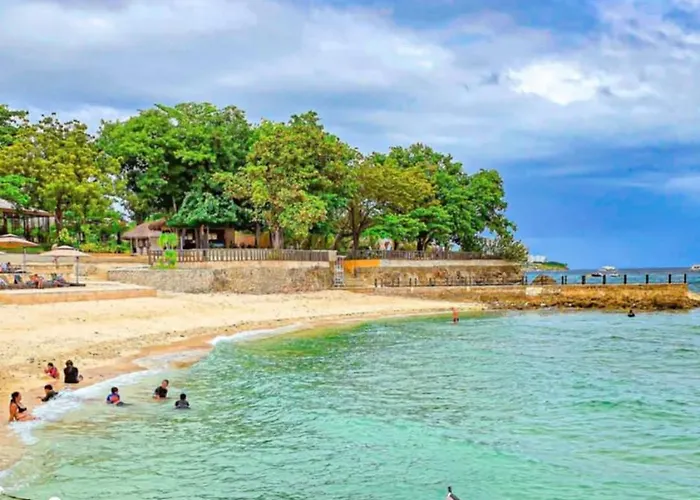 Apartment Heart Of Mactan Newtown Big Space With Free Wifi And Pool Access *