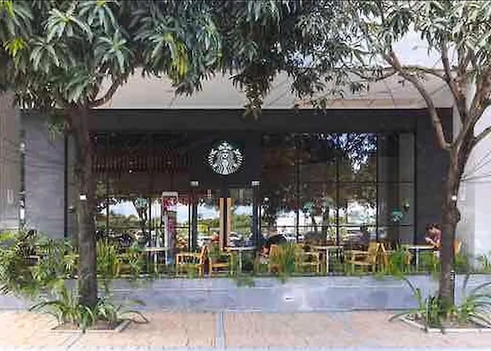 Heart Of Mactan Newtown Big Space With Free Wifi And Pool Access Punta Engano (Mactan)